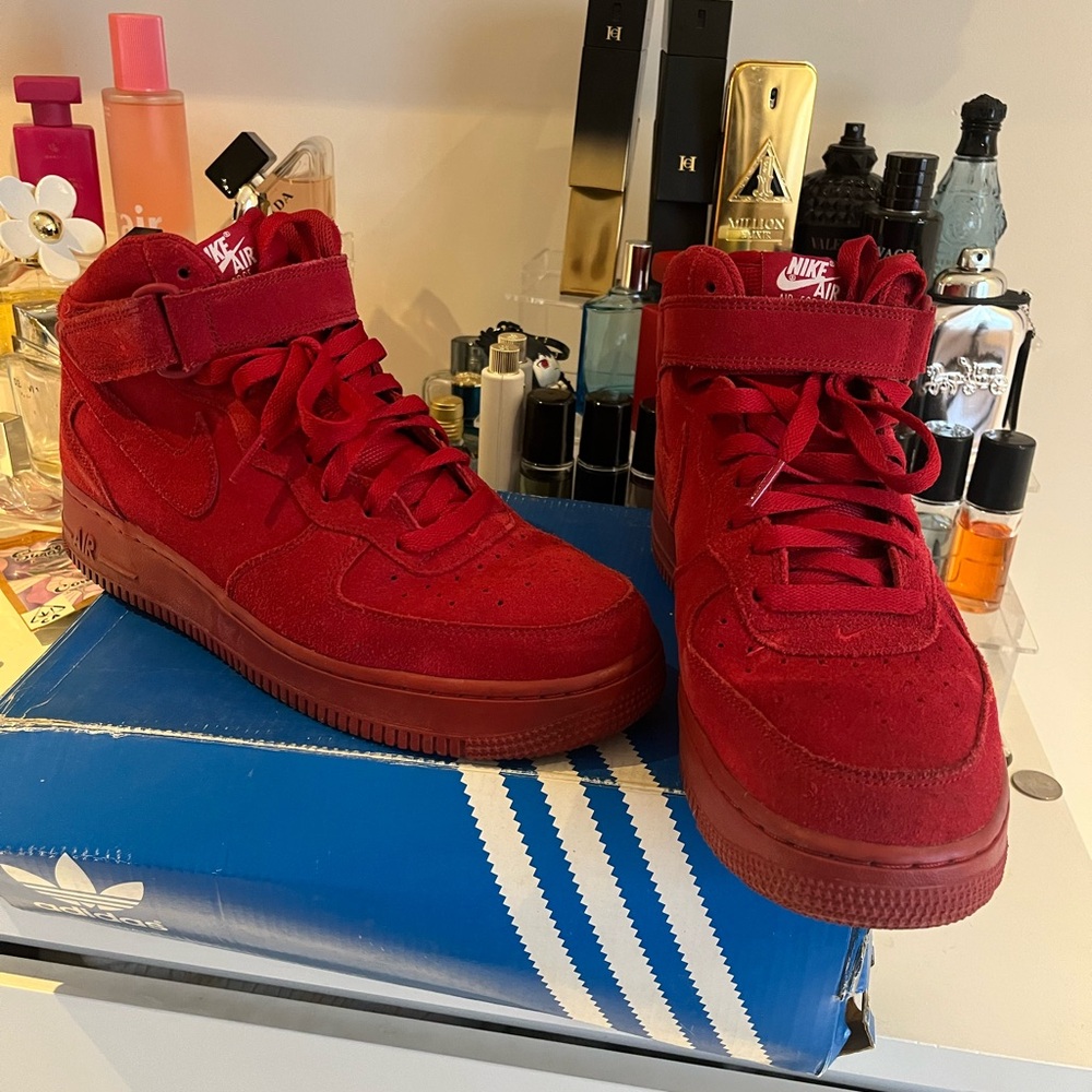 Nike Air Force One Red Suede 9.5